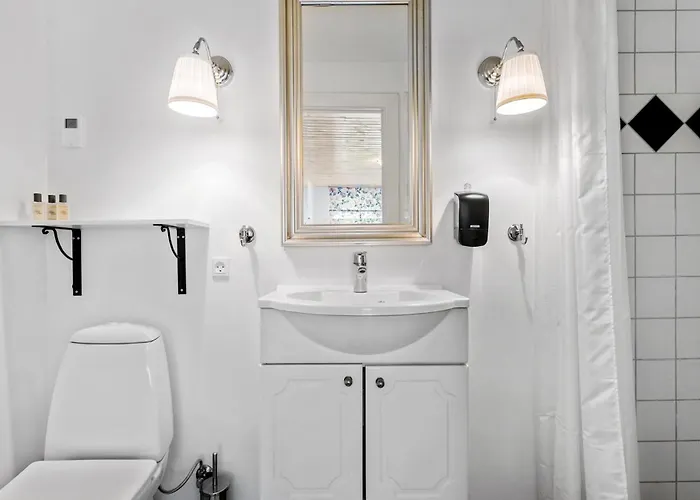 Lejl 5 * 布罗斯特